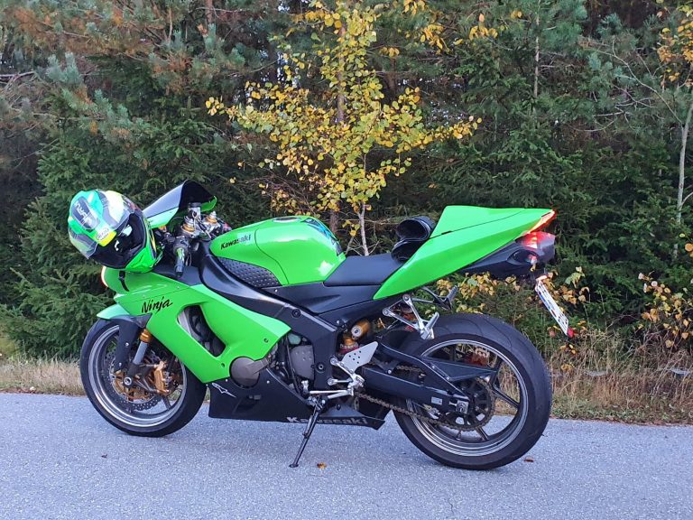 Kawasaki ZX6R
